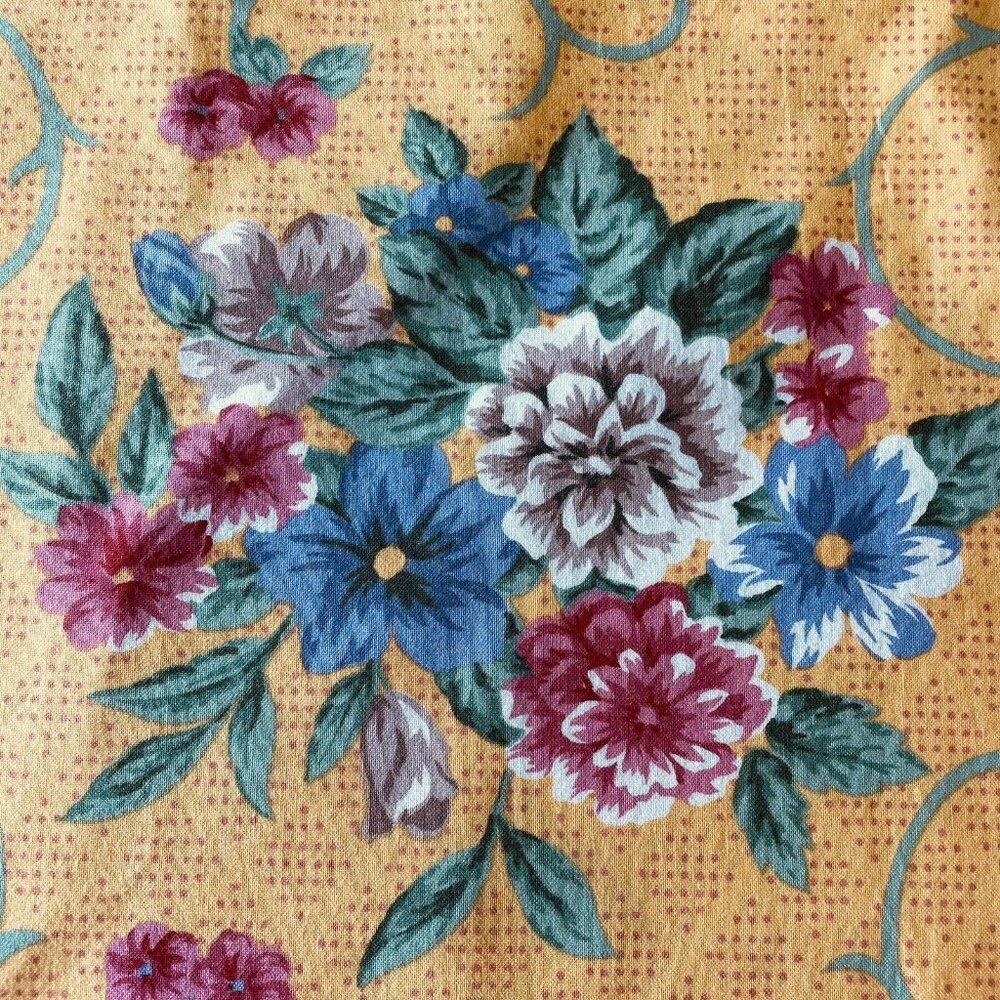Fabric Weavetex 1 yard X 43” Floral Vintage Sewing Quilting Apparel Cotton #2B24